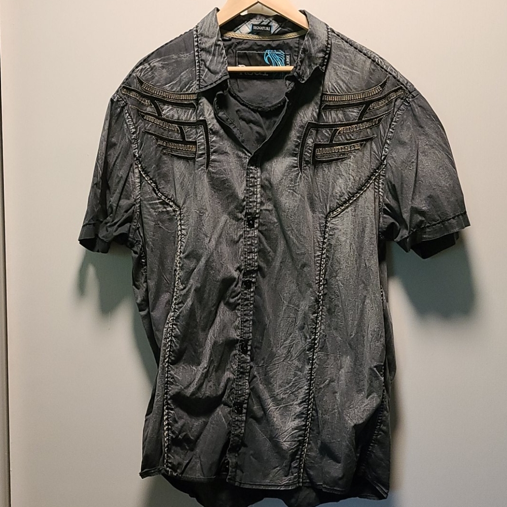 Roar short sleeve shirt